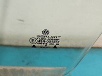 Szyba drzwi przód lewa Vw Bora kombi
