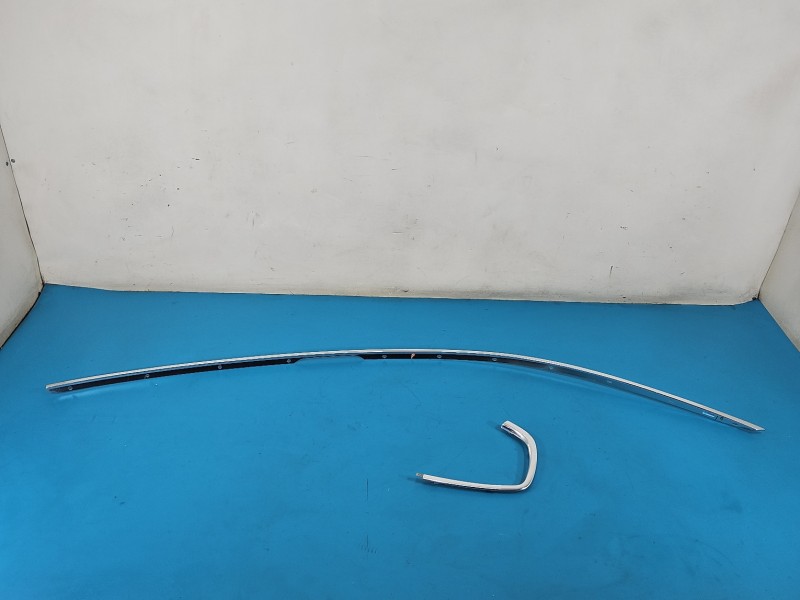 Listwa dachowa prawa dachu Maserati Quattroporte VI 13- 670006164