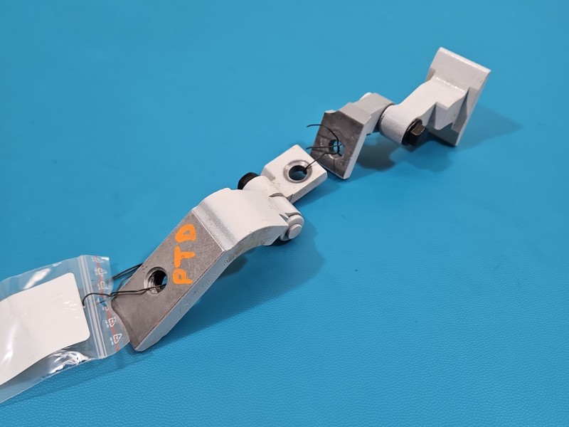 Zawias drzwi tył prawy BMW iX3 G08