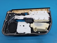 Tapicerka drzwi przód lewa boczek LEXUS CT 10-22 67612-X1B19