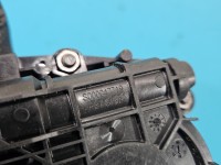 Zawias klapy tył tylnej Mercedes W222