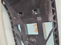 Klamka tył prawa zewnętrzna Skoda Octavia IV 8V0839885