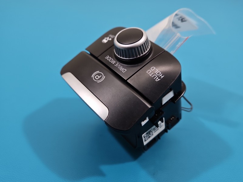 Przełącznik hamulca ręcznego Kia Stinger 93766J5500