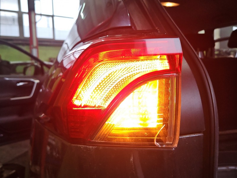 Lampa tył lewa Toyota Rav4 V EUROPA