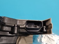 Zamek przód lewy 81310-J7010 Kia Ceed III 18-21 EUROPA Producent części: KIA, 5pin