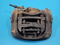 Zacisk przód prawy Vw Transporter T4 2.4d