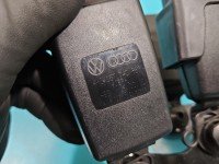 Pas bezpieczeństwa tył środkowy AUDI A8 D4 4H 4H0857740