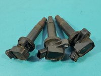 Cewka zapłonowa Toyota Yaris II 90919-02239 1.0 vvti TOYOTA, komplet,3 sztuki, dwie cewki denso 90919-02239, jedna BAEQ126