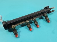 Wtryskiwacz listwa wtryskowa 037906031AA, 06A133317A Audi A3 8L 1.6 SR 102KM