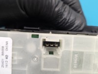 Przełącznik szyb Nissan Qashqai I J10 06-13 25401 BB65B Nissan, Rysy i odpryski. EU