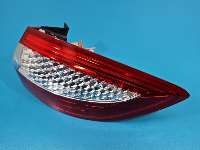 Lampa tył prawa Ford Mondeo Mk4 kombi EUROPA 7S71-13404-B