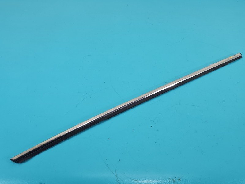 Listwa drzwi tył lewa Kia Rio IV 16-23 HB