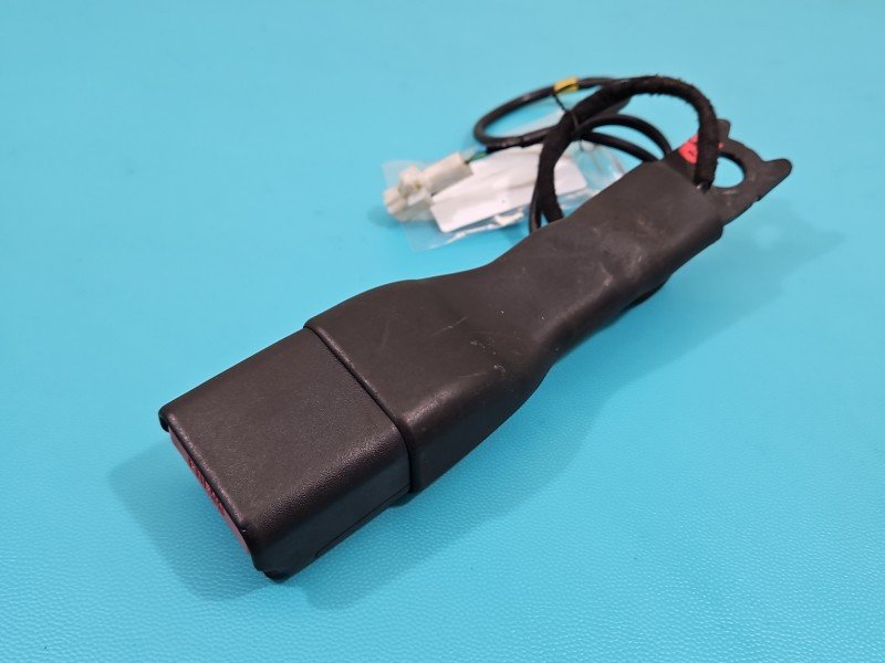 Pas bezpieczeństwa przód lewy kierowcy Toyota Aygo II 14-22 308605910 EU