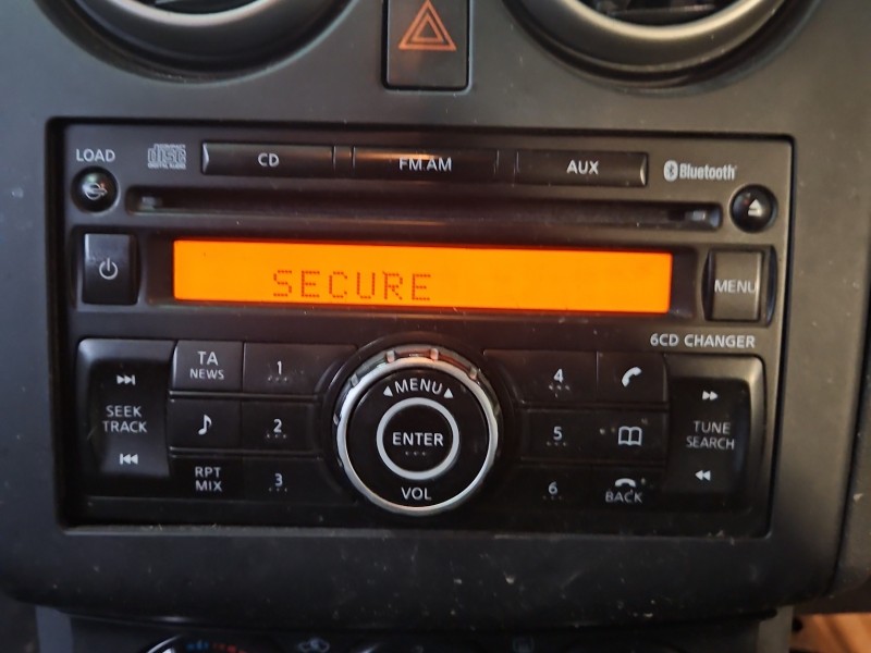 Radio fabryczne Nissan Qashqai I J10 06-13 28184JD45A radioodtwarzacz