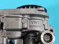 Pompa oleju Vw Golf VII 1.6 tdi 04L145208K