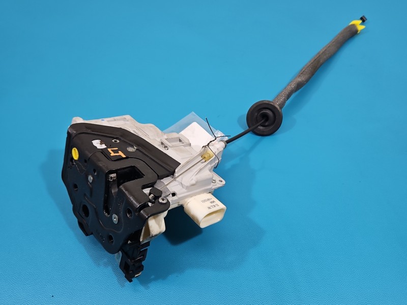 Zamek tył lewy 4G0839015 AUDI A6 C7 Producent części: Audi, 9pin