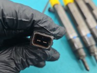 Wtryskiwacz Audi A4 B5 1.9 tdi 028130201S