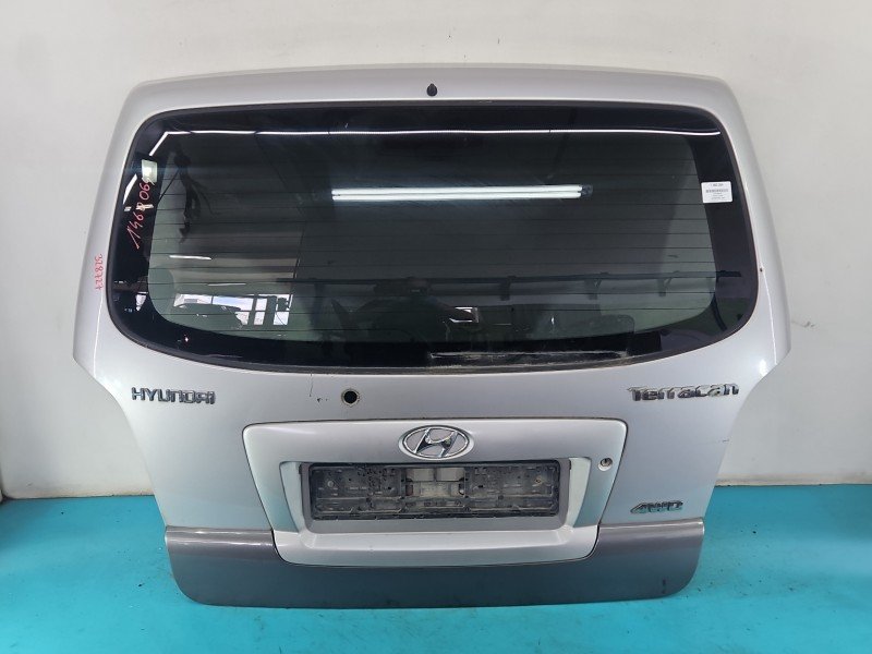 Klapa tył Hyundai Terracan HB 5d srebrny YK Klapa tył Hyundai Terracan HB 5d srebrny YK