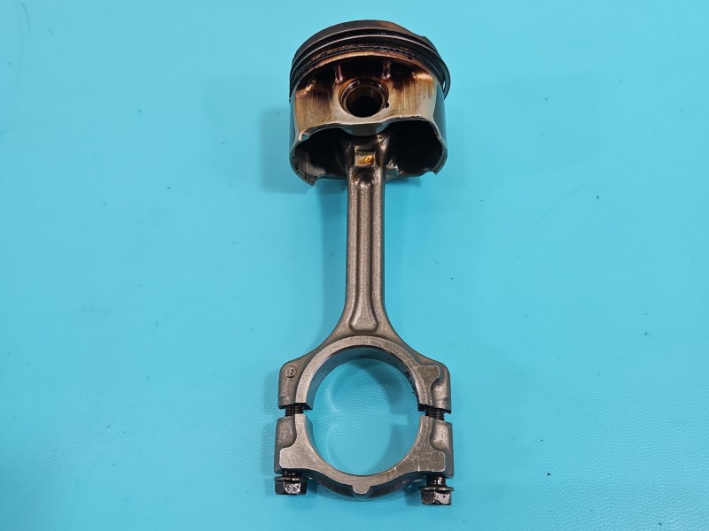 Tłok Dacia Sandero III 20- H4DE470 1.0 SCe 91KM