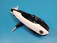 Klamka przód lewa zewnętrzna Peugeot 308 II T9 9802977380