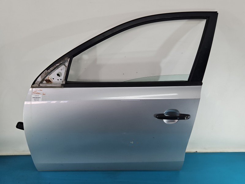 DRZWI PRZÓD LEWE KIEROWCY Hyundai I30 I 07-12 5d CONTINENTAL SILVER