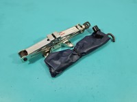 lewarek Podnośnik samochodowy trapezowy Suzuki Splash