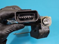 Zamek klapy tył Toyota Rav4 II 00- HB 6+2pin. Brak nr