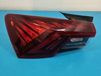 Lampa tył lewa Skoda Octavia IV HB Zewnętrzna w błotnik led EUROPA