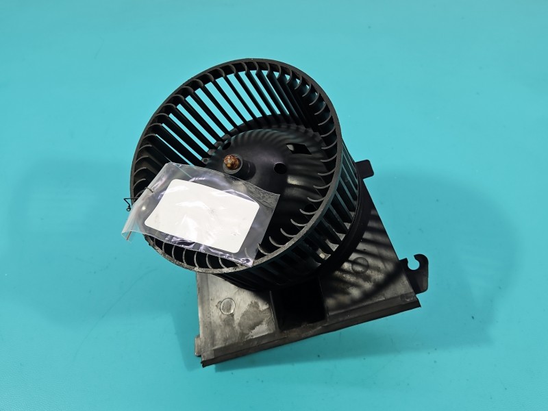Dmuchawa nawiewu wentylator Vw Passat B5 EUROPA