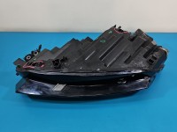 Reflektor prawy lampa przód Skoda Octavia IV EUROPA 5E4941016, 030111823200