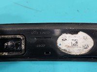 TRZECIE ŚWIATŁO STOP STOPU Jaguar XE X760 sedan