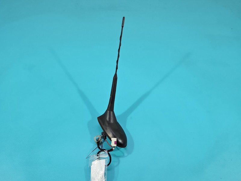 Antena Dodge Journey P05064771AB