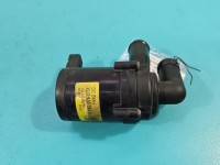 Pompka obiegu wody pompa AUDI Q7 I 4L 4.2 TDI 7L0965561J