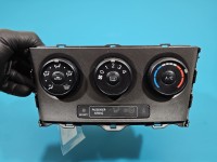 Konsola panel nawiewu Toyota Auris I