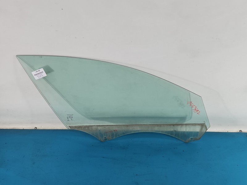 Szyba drzwi przód prawa pasażera JAGUAR XF II X260 2015R sedan