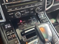 Konsola panel nawiewu Porsche Cayenne II 7P5907044