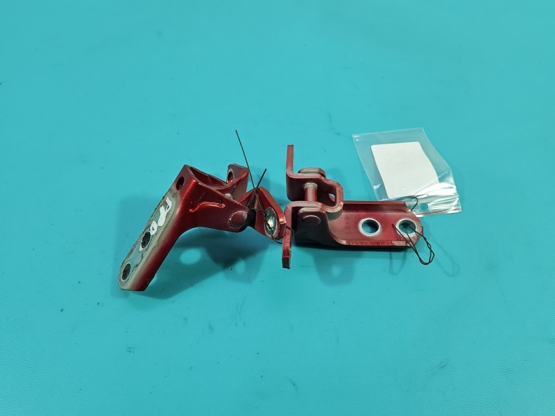 Zawias drzwi przód prawy Mitsubishi Outlander III 12-