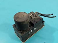 Pompka centralnego zamka Audi A4 B5 8L0862257E Producent części: Audi, Europejska