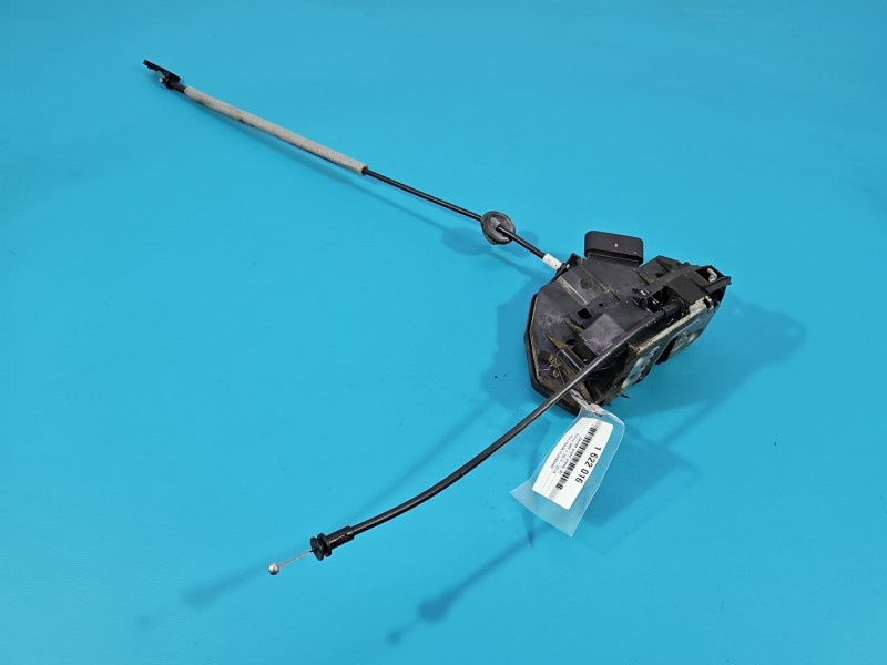 Zamek przód prawy VOLVO S60 II 10- EUROPA 31301739