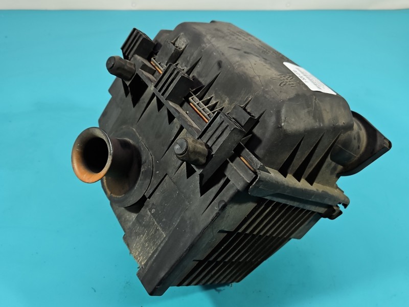 Obudowa filtra powietrza Vw Transporter T4 074129601J 2.5 TDI