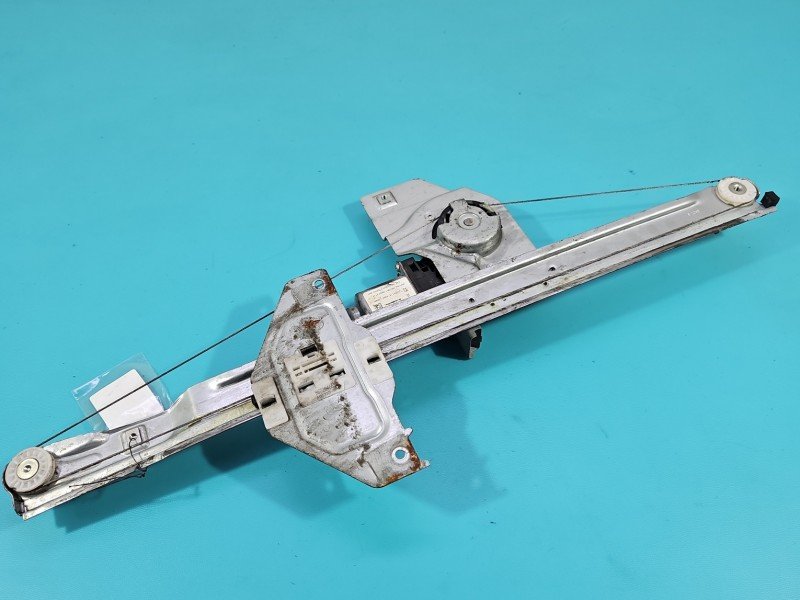 Podnośnik przód lewy Peugeot Partner II 402103J, 160709, 1106522T13 5d HB