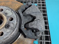 Zacisk przód lewy BMW G30 2.0d