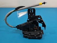 Zamek przód lewy A2220063999 Mercedes W213 EUROPA Mercedes, 4pin