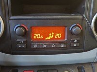 Konsola panel nawiewu Citroen Berlingo II 9676643277