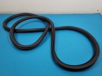 Uszczelka drzwi przód prawa Peugeot 2008 II