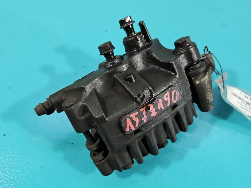 Zacisk tył prawy Honda VFR 800 98-01 inny 0.8b