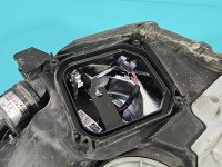 Reflektor prawy lampa przód Toyota Avensis III T27 EUROPA