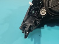 Reflektor prawy lampa przód Bmw i3 EUROPA 7398524, 7398524-02, 90073029