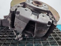 Zacisk przód lewy Peugeot 3008 II 1.5 hdi