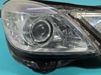 Reflektor prawy lampa przód Mercedes W212 EUROPA